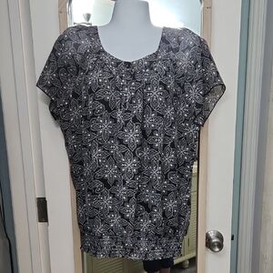 Floral Black and White Women's Top